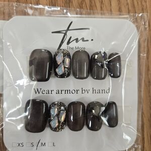 Black and Glitter Press-On Nails